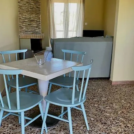 τέσσερις εποχές Apartment